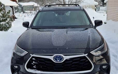 Toyota Highlander, 2021 год, 4 700 000 рублей, 1 фотография