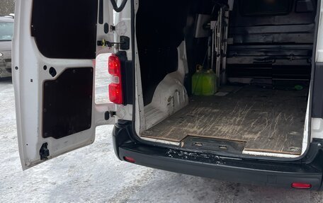 Peugeot Expert, 2021 год, 2 850 000 рублей, 13 фотография