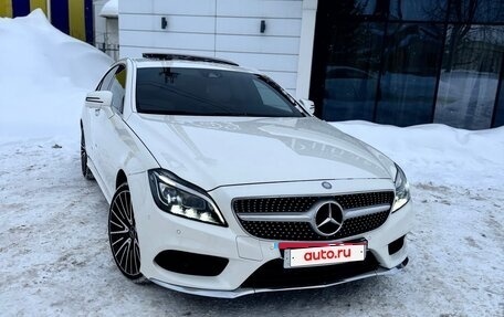 Mercedes-Benz CLS, 2015 год, 2 600 000 рублей, 2 фотография