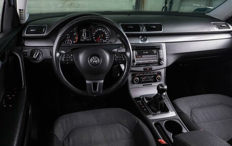 Volkswagen Passat B7, 2011 год, 1 179 000 рублей, 6 фотография