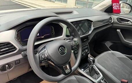 Volkswagen T-Cross I, 2022 год, 1 790 000 рублей, 8 фотография