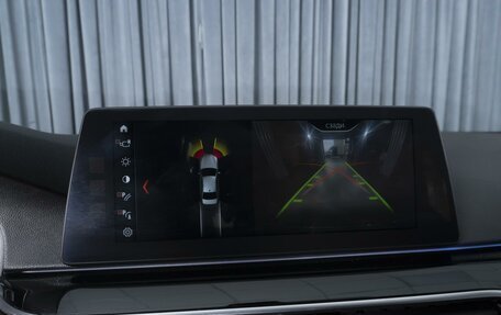 BMW 5 серия, 2017 год, 2 790 000 рублей, 14 фотография