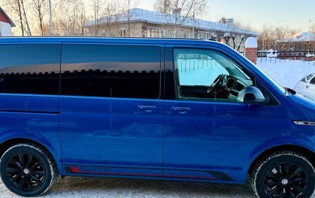 Volkswagen Caravelle T6 рестайлинг, 2020 год, 5 550 000 рублей, 5 фотография