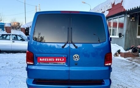 Volkswagen Caravelle T6 рестайлинг, 2020 год, 5 550 000 рублей, 7 фотография