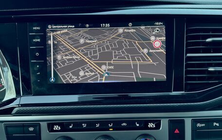 Volkswagen Caravelle T6 рестайлинг, 2020 год, 5 550 000 рублей, 20 фотография