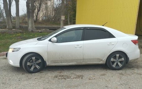 KIA Cerato III, 2011 год, 750 000 рублей, 2 фотография
