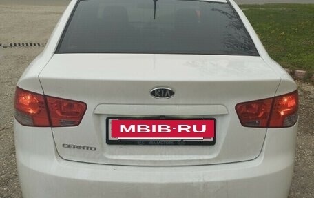 KIA Cerato III, 2011 год, 750 000 рублей, 4 фотография