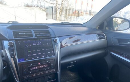 Toyota Camry, 2016 год, 2 200 000 рублей, 7 фотография