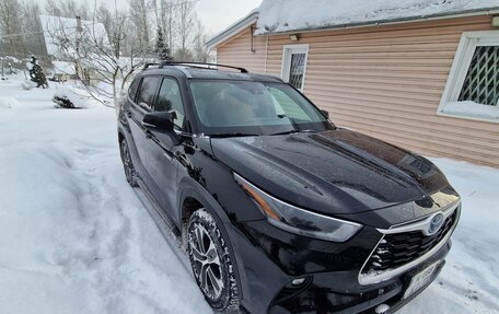 Toyota Highlander, 2021 год, 4 700 000 рублей, 2 фотография