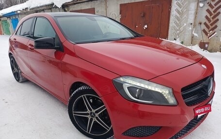 Mercedes-Benz A-Класс, 2013 год, 890 000 рублей, 3 фотография