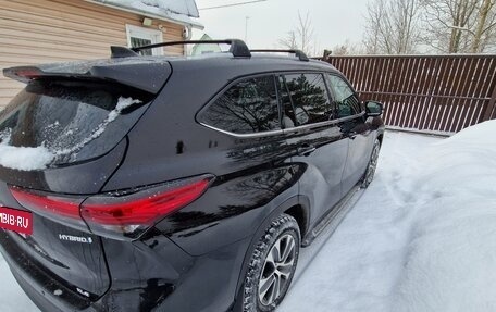 Toyota Highlander, 2021 год, 4 700 000 рублей, 4 фотография