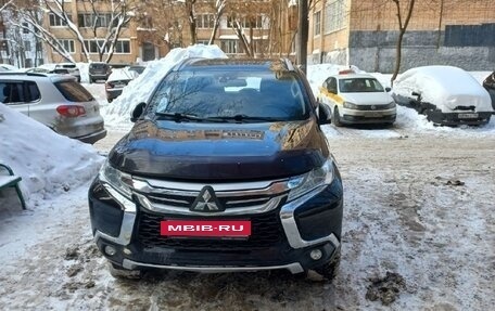 Mitsubishi Pajero Sport III рестайлинг, 2019 год, 2 900 000 рублей, 5 фотография