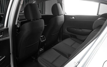 KIA Sportage IV рестайлинг, 2020 год, 2 369 000 рублей, 13 фотография