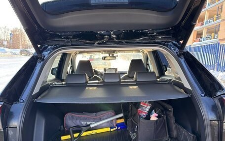 Toyota RAV4, 2021 год, 3 650 000 рублей, 9 фотография