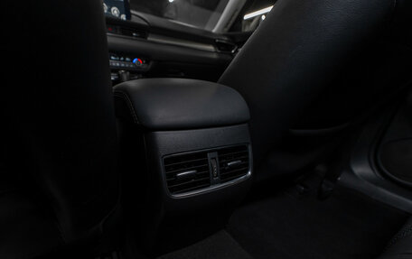 Mazda 6, 2020 год, 2 730 000 рублей, 14 фотография