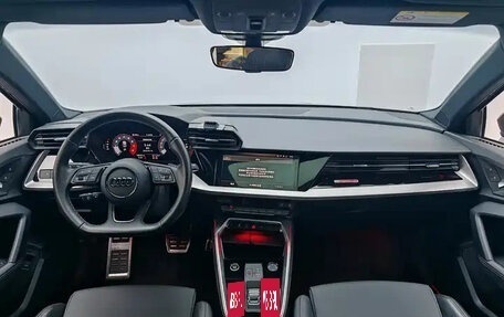 Audi A3, 2021 год, 2 300 000 рублей, 7 фотография