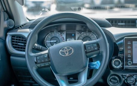 Toyota Hilux VIII, 2025 год, 5 020 000 рублей, 15 фотография