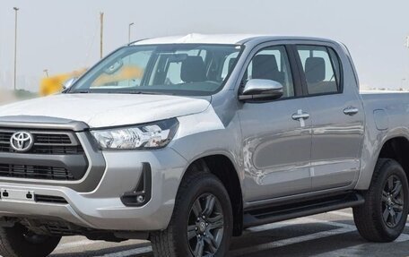 Toyota Hilux VIII, 2025 год, 5 020 000 рублей, 26 фотография