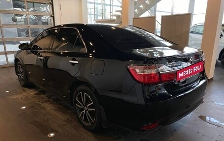 Toyota Camry, 2016 год, 2 099 000 рублей, 5 фотография