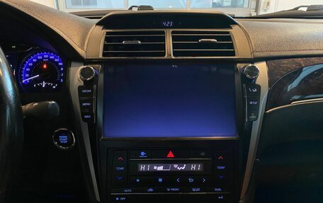 Toyota Camry, 2016 год, 2 099 000 рублей, 13 фотография