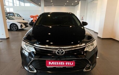 Toyota Camry, 2016 год, 2 099 000 рублей, 8 фотография