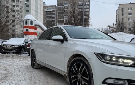 Volkswagen Passat B8 рестайлинг, 2016 год, 1 790 000 рублей, 3 фотография