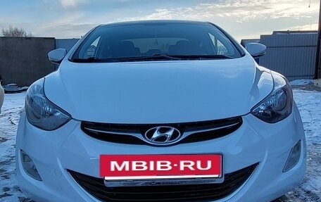 Hyundai Avante, 2012 год, 1 160 000 рублей, 2 фотография