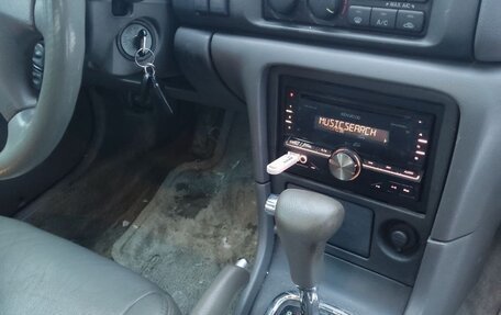 Mazda 626, 2000 год, 300 000 рублей, 5 фотография