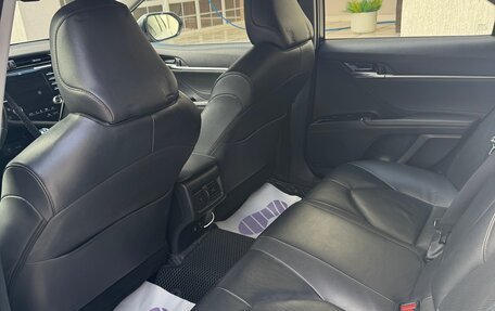 Toyota Camry, 2019 год, 2 520 000 рублей, 5 фотография