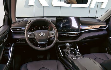 Toyota Highlander, 2025 год, 5 630 000 рублей, 6 фотография