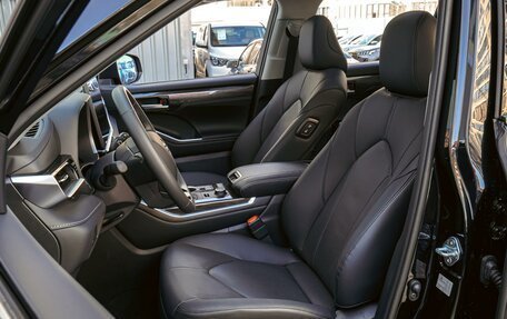 Toyota Highlander, 2025 год, 5 630 000 рублей, 11 фотография