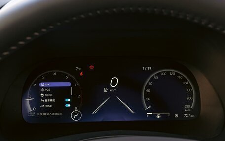 Toyota Highlander, 2025 год, 5 630 000 рублей, 21 фотография