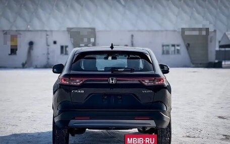 Honda Vezel, 2023 год, 2 192 000 рублей, 7 фотография