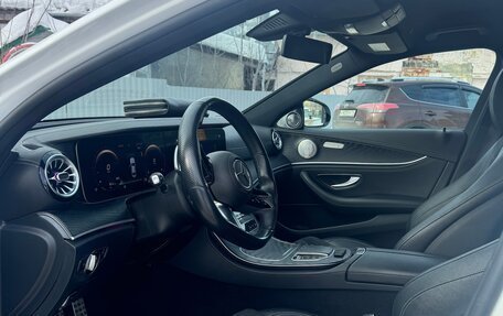 Mercedes-Benz E-Класс, 2021 год, 4 790 000 рублей, 5 фотография