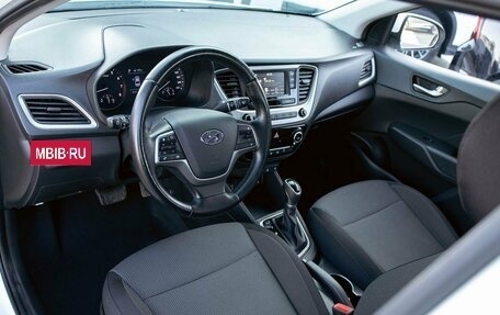 Hyundai Solaris II рестайлинг, 2018 год, 1 195 000 рублей, 13 фотография