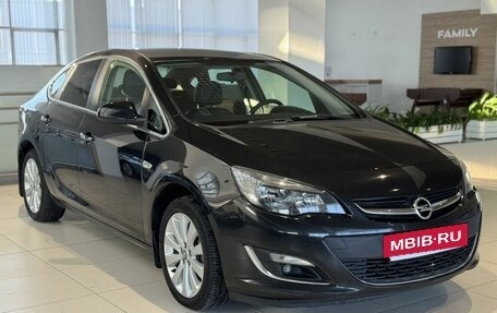 Opel Astra J, 2013 год, 777 000 рублей, 3 фотография