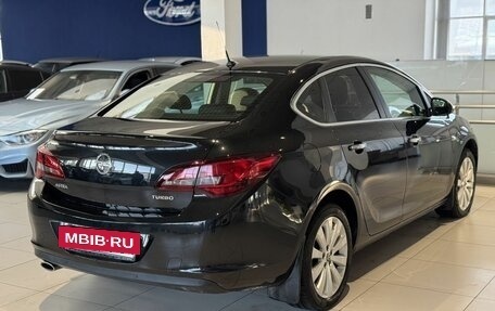 Opel Astra J, 2013 год, 777 000 рублей, 4 фотография