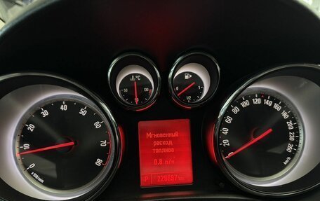 Opel Astra J, 2013 год, 777 000 рублей, 11 фотография