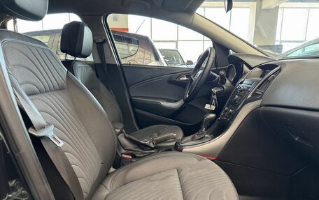 Opel Astra J, 2013 год, 777 000 рублей, 24 фотография