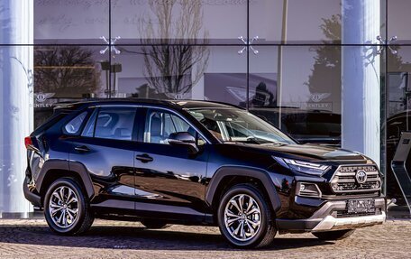 Toyota RAV4, 2025 год, 4 695 000 рублей, 3 фотография