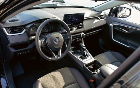 Toyota RAV4, 2025 год, 4 695 000 рублей, 13 фотография