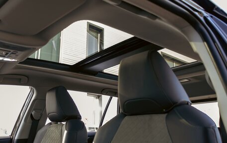 Toyota RAV4, 2025 год, 4 695 000 рублей, 17 фотография