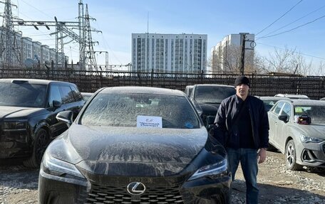 Lexus RX IV рестайлинг, 2025 год, 7 300 000 рублей, 1 фотография