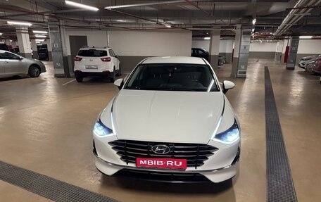 Hyundai Sonata VIII, 2021 год, 2 100 000 рублей, 1 фотография