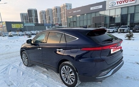 Toyota Harrier, 2021 год, 4 000 000 рублей, 6 фотография