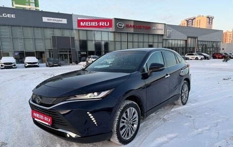 Toyota Harrier, 2021 год, 4 000 000 рублей, 2 фотография