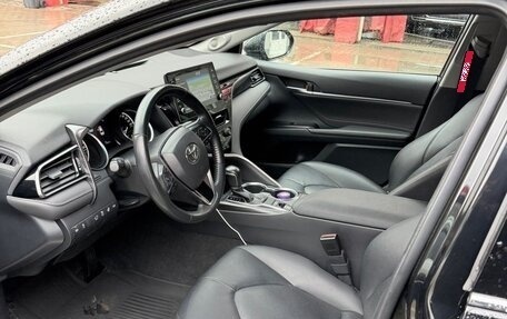 Toyota Camry, 2021 год, 2 895 000 рублей, 4 фотография