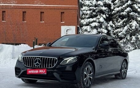 Mercedes-Benz E-Класс, 2019 год, 4 000 000 рублей, 1 фотография