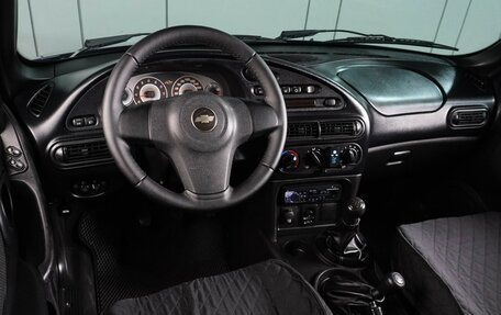 Chevrolet Niva I рестайлинг, 2018 год, 699 000 рублей, 6 фотография