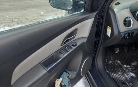 Chevrolet Cruze II, 2009 год, 485 000 рублей, 6 фотография